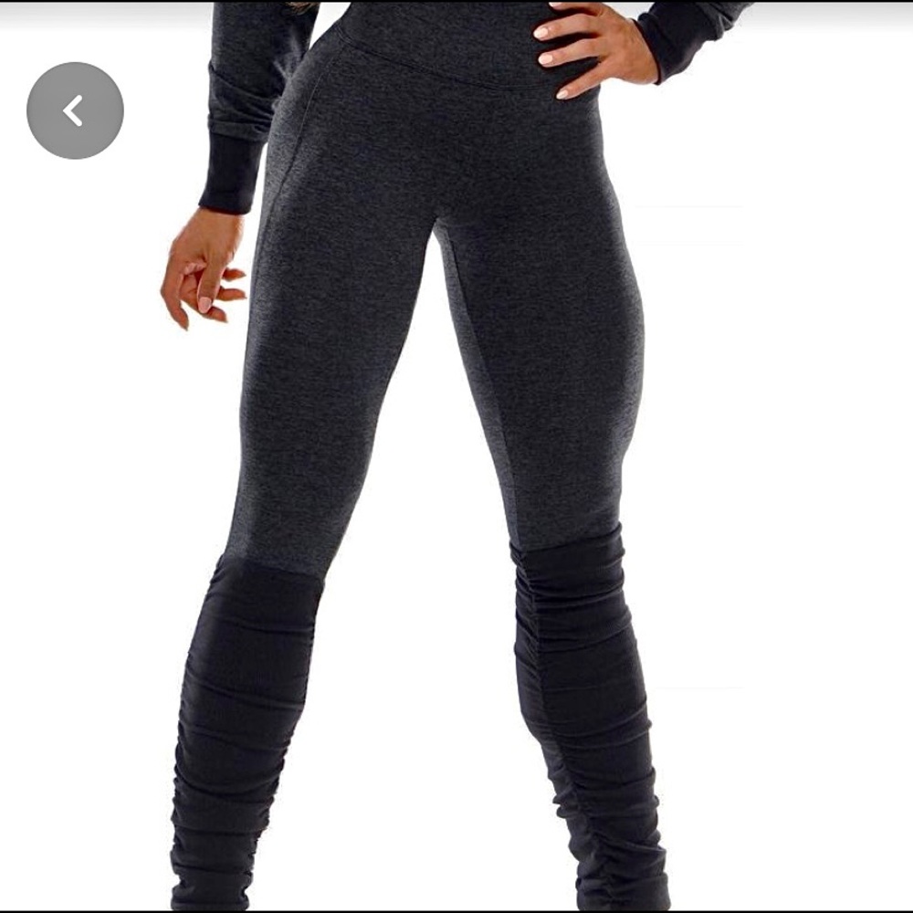 Bombshell leggings with leg warmers